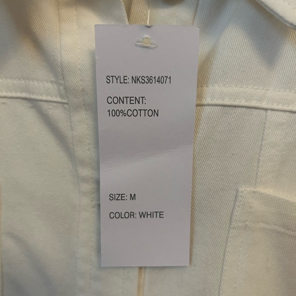 Design History Button up Jacket. White. Cotton. Medium. Eyelet Floral Sleeves - Picture 8 of 10